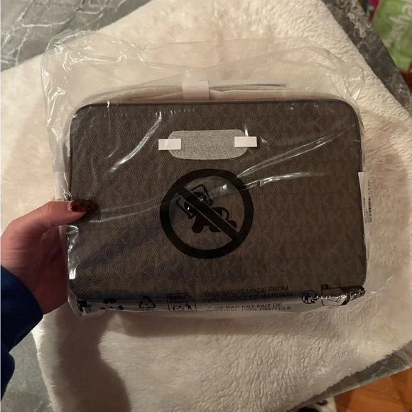 Michael Kors Jet Set East West Crossbody Bag Brown/Gold Large NWT - Picture 3 of 7